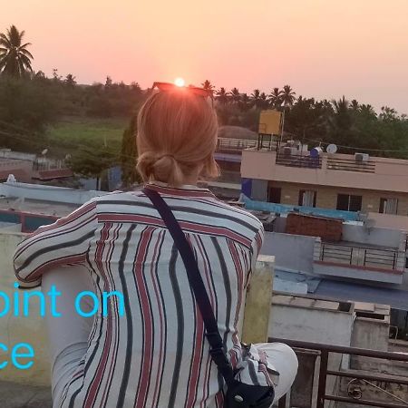 Lohit Homestay Hampi Exterior photo