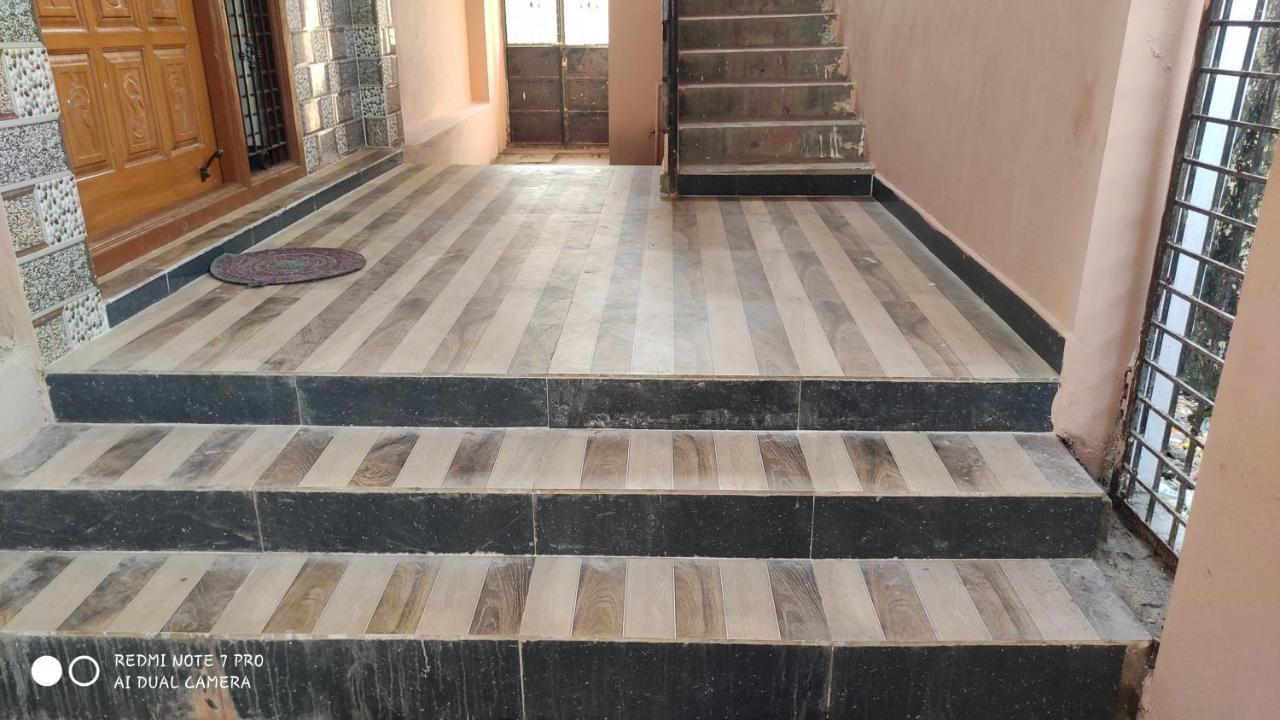 Lohit Homestay Hampi Exterior photo